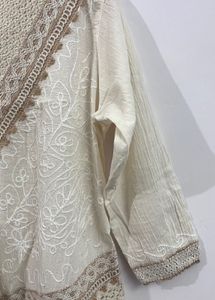 Cream Embroidered V-Neck Kurta