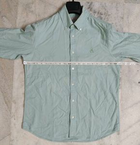 Men's Mint Green Button-Up Shirt
