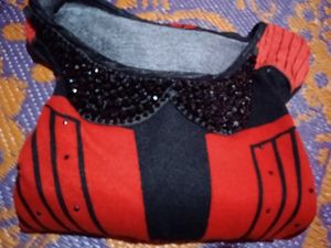 Stylish Black &amp; Red Printed Kurta