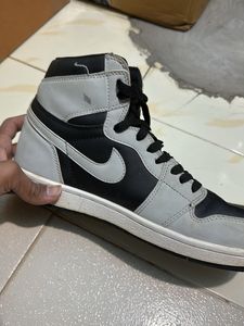 Air Jordan 1 High