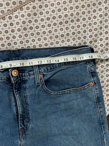 Levi’s blue jeans