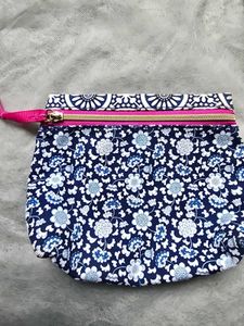 Estee Lauder Cosmetic Pouch