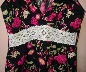 Chic Floral Print Summer top