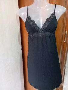 Elegant Black Lace Trim Nightgown