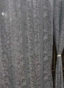 2 net curtains