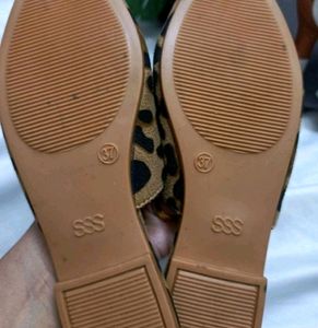 Flat Mules