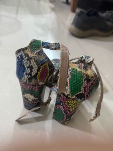 Chic Snake Print Block Heel Sandals