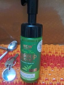WOW Green Tea Makeup Remover