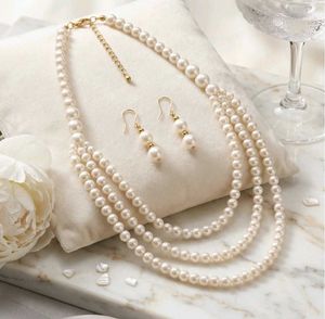 Elegant Pearl Necklace &amp; Earring Set