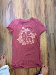 Cute AEROPOSTALE graphic tee