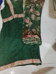 Embroidered Green Kurta size ( Xl )