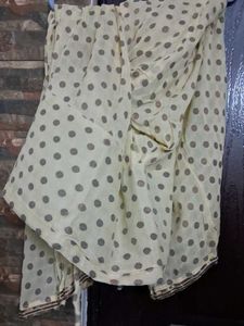 Embellished Sleeveless Kurta