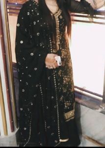Green Embroidered lehnga Kurta Set with Dupatta