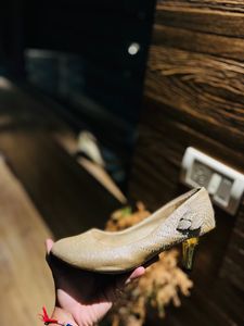 Golden Heel