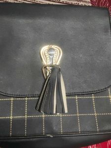 Stylish Black Crossbody Bag