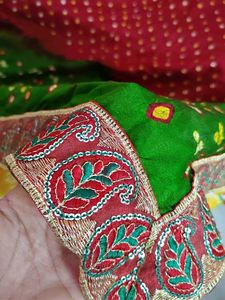 Authentic Vibrant Bandhani Silk Dupatta