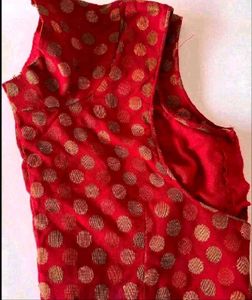 Red Saree with Golden Border and Polka dots Blouse