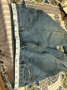 Stylish Thailand Split Hem Flare Jeans