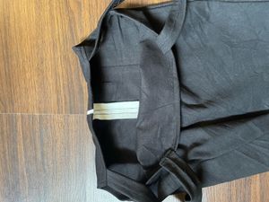 Black Cropped Tank Top with zipper Accent