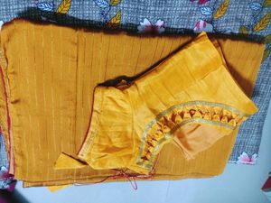 New Saree With Designar Blause