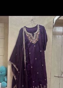 Elegant Purple Embroidered Kurta Set