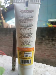 Mama Earth Vitamin C Daily Glow Sunscreen