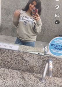 Michigan Sweatshirt - Cozy &amp; Cute