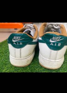 Nike Air Force 1 Sneakers