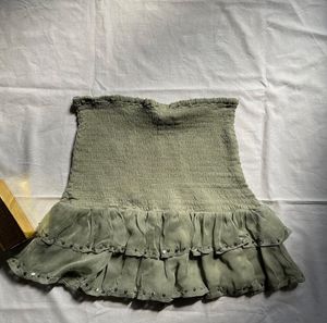 Ruffle skirt