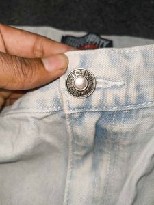 URBN IDNTY 'Bleached Ice-Wash' Baggy Cargo Jeans