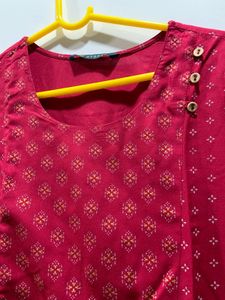 Printed Kurta with Unique Button Detail