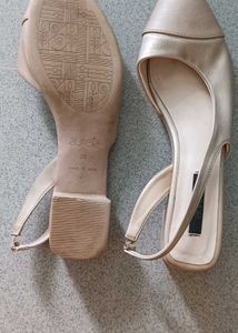 Elegant Women's Slingback Heels