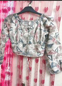 Boho Print Long Sleeve Crop Top🤍🫶🏻