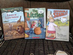 Set of 3 Imported Children's Books ✨🌛
