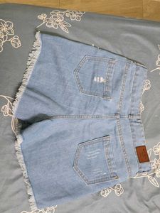 y2k Distressed Denim Shorts