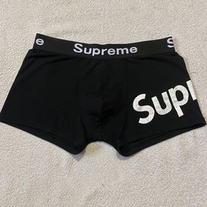 Supreme Black Boxer Briefs