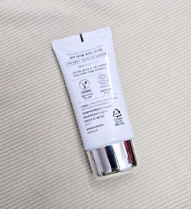 d'Alba UV Essence Waterfull Sun Cream