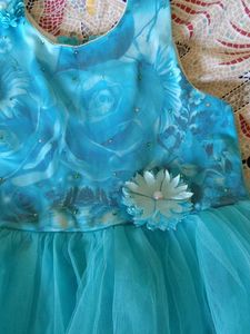 4-6 yrs Beautiful Blue Party wear girls frock