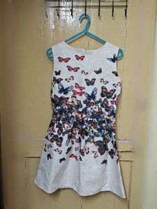 Chic Butterfly Print Dress