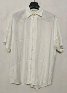 Men's Off White Short Sleeve Button-Up Shirt