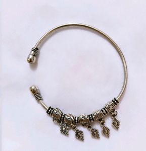 OXIDISED BRACELET