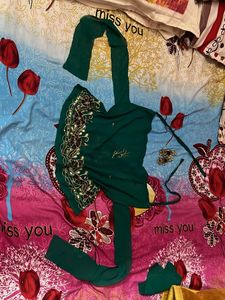 💚90s Bollywood Green Embroidered Ethnic Blouse💚