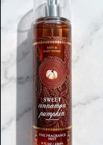 Bath and Body Works Sweet Cinnamon Pumpkin Mist