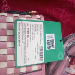 Caprese Orignal Chic Pink Woven Tote Bag