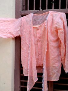 Pink Sleeveless Top With Shrug