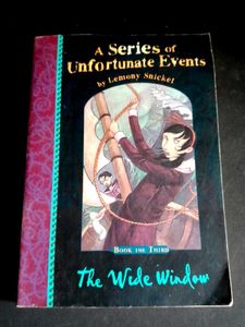 The Wide Window by Lemony Snicket