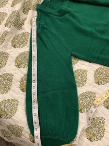 Winterter top From Iscenery (Price dropped)