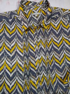 Stylish Chevron Print Button-Up Top