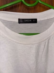 SHEIN White Graphic Print T-Shirt