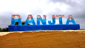 Custom Name Showpiece - RANJITA
